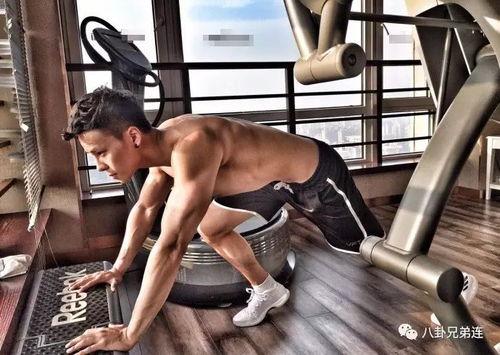 日韩帅哥腹肌胸肌视频下载,腹肌胸肌视频大集合